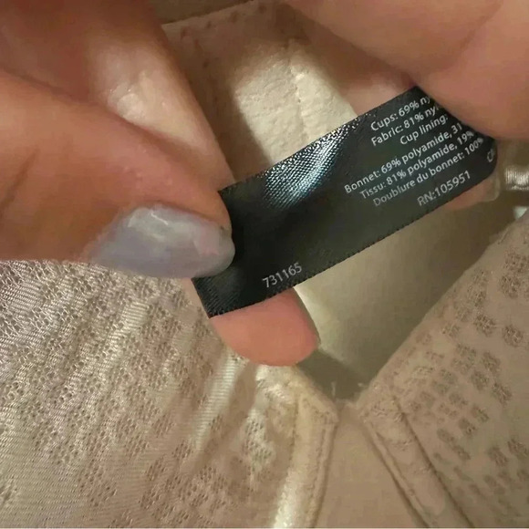 NWOT  NATORI CONFORM FULL BRA 34D - Picture 5 of 6